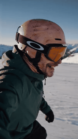 CozyThera mask live on the slopes